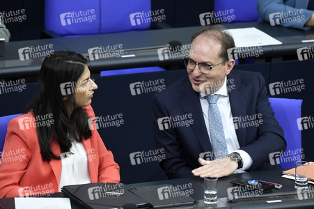 11. Sitzung des Deutschen Bundestages in Berlin