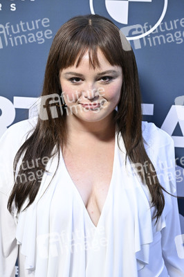 Verleihung der Breakout Awards, Newport Beach TV Fest