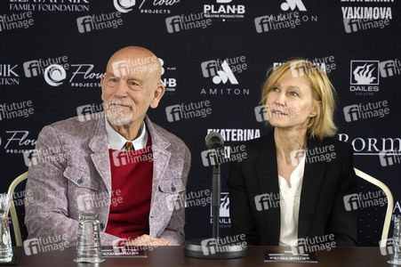 Pressekonferenz mit John Malkovich und Ingeborga Dapkunaite in Berlin