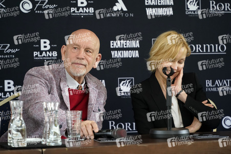 Pressekonferenz mit John Malkovich und Ingeborga Dapkunaite in Berlin