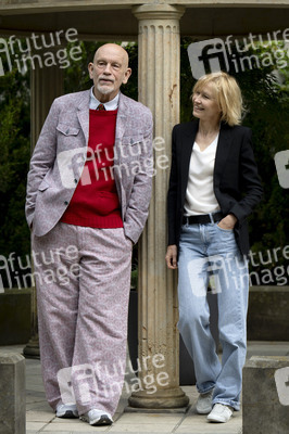 Pressekonferenz mit John Malkovich und Ingeborga Dapkunaite in Berlin
