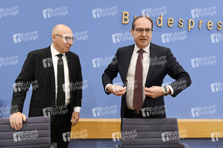 Bundespressekonferenz zur Vorstellung des Verfassungsschutzberichtes 2024 in Berlin