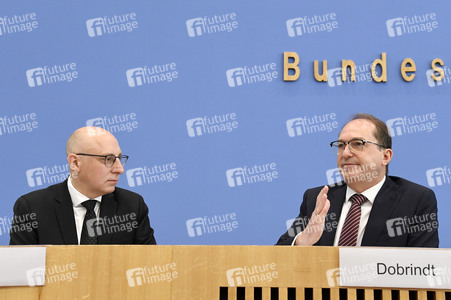 Bundespressekonferenz zur Vorstellung des Verfassungsschutzberichtes 2024 in Berlin