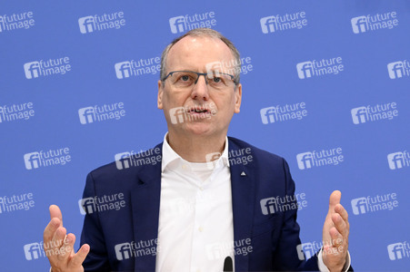 Bundespressekonferenz zur Cybersecurity in Berlin