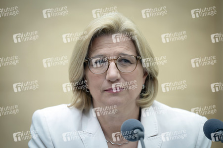 1055. Bundesratssitzung in Berlin