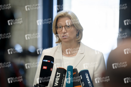 1055. Bundesratssitzung in Berlin