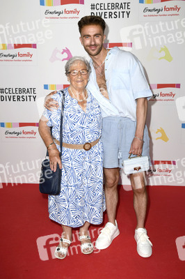 Ernsting's Family Fashion Show 2025 in Hamburg