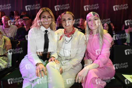 Ernsting's Family Fashion Show 2025 in Hamburg