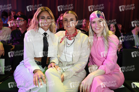 Ernsting's Family Fashion Show 2025 in Hamburg