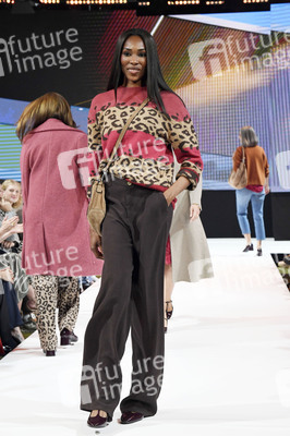 Ernsting's Family Fashion Show 2025 in Hamburg