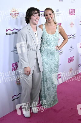 Filmpremiere 'Bride Hard' in Los Angeles