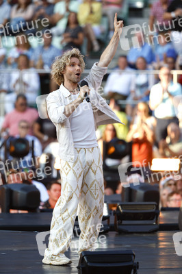 TV-Show 'Schlagerbooom Open Air 2025 - Die Berge leuchten!' in Kitzbühel