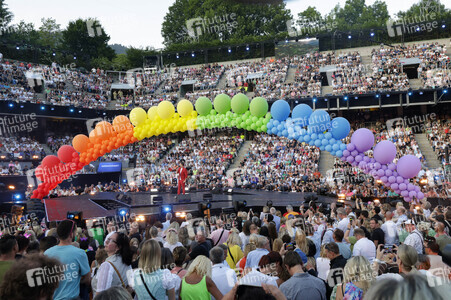 TV-Show 'Schlagerbooom Open Air 2025 - Die Berge leuchten!' in Kitzbühel