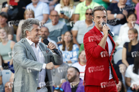 TV-Show 'Schlagerbooom Open Air 2025 - Die Berge leuchten!' in Kitzbühel