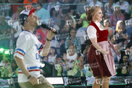 TV-Show 'Schlagerbooom Open Air 2025 - Die Berge leuchten!' in Kitzbühel