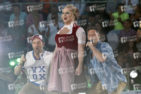 TV-Show 'Schlagerbooom Open Air 2025 - Die Berge leuchten!' in Kitzbühel