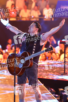 TV-Show 'Schlagerbooom Open Air 2025 - Die Berge leuchten!' in Kitzbühel