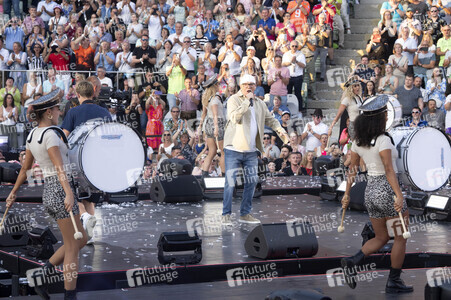 TV-Show 'Schlagerbooom Open Air 2025 - Die Berge leuchten!' in Kitzbühel