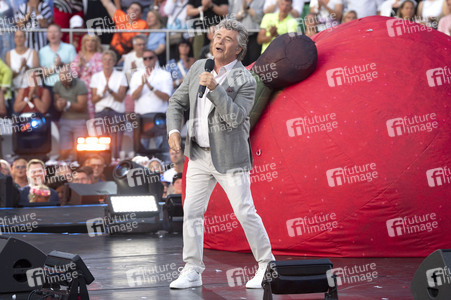 TV-Show 'Schlagerbooom Open Air 2025 - Die Berge leuchten!' in Kitzbühel