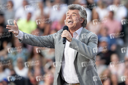 TV-Show 'Schlagerbooom Open Air 2025 - Die Berge leuchten!' in Kitzbühel