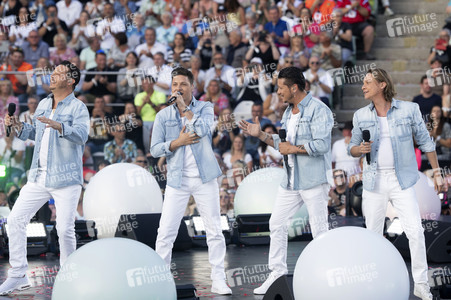 TV-Show 'Schlagerbooom Open Air 2025 - Die Berge leuchten!' in Kitzbühel