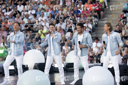 TV-Show 'Schlagerbooom Open Air 2025 - Die Berge leuchten!' in Kitzbühel