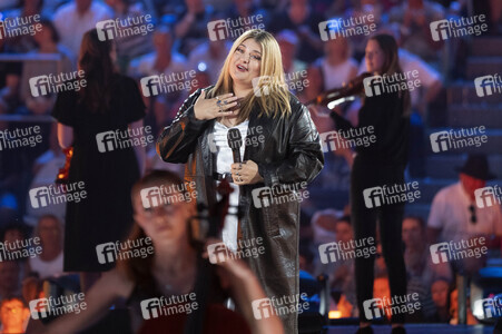 TV-Show 'Schlagerbooom Open Air 2025 - Die Berge leuchten!' in Kitzbühel