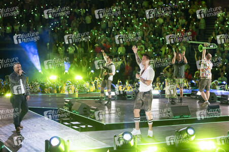 TV-Show 'Schlagerbooom Open Air 2025 - Die Berge leuchten!' in Kitzbühel