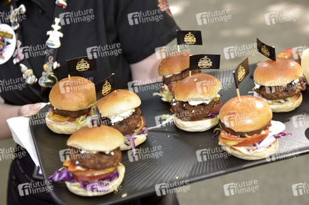 Verkostungs-Event 'Tiergarten-Burger' in Berlin