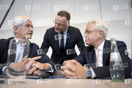 Fraktionssitzung der CDU/CSU-Bundestagsfraktion in Berlin