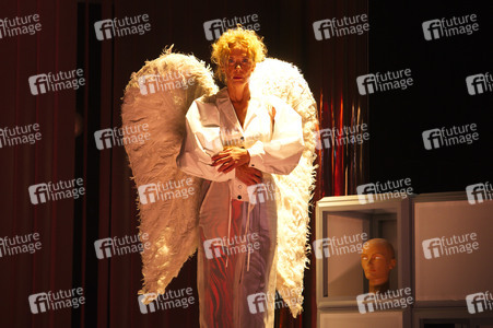 Theaterprobe 'DI-VI-SI-ON' in Berlin