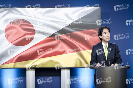 Unterzeichnung von Absichtserklärungen zwischen Japan und Deutschland in Berlin