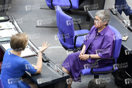 14. Sitzung des Deutschen Bundestages in Berlin