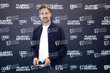 Festivaleröffnung mit Filmpremiere 'The Ballad of Wallis Island', Filmfest München 2025