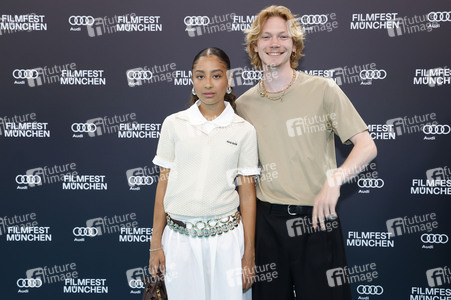 Festivaleröffnung mit Filmpremiere 'The Ballad of Wallis Island', Filmfest München 2025