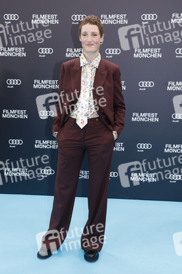 Festivaleröffnung mit Filmpremiere 'The Ballad of Wallis Island', Filmfest München 2025