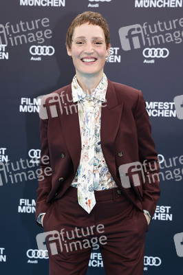 Festivaleröffnung mit Filmpremiere 'The Ballad of Wallis Island', Filmfest München 2025