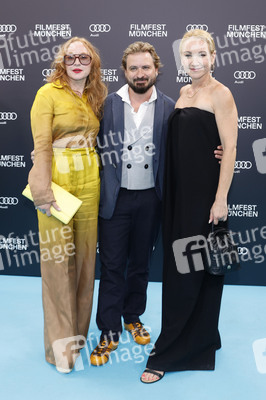 Festivaleröffnung mit Filmpremiere 'The Ballad of Wallis Island', Filmfest München 2025