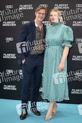 Festivaleröffnung mit Filmpremiere 'The Ballad of Wallis Island', Filmfest München 2025