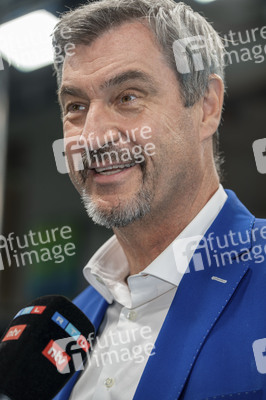 Festivaleröffnung mit Filmpremiere 'The Ballad of Wallis Island', Filmfest München 2025