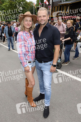 Premiere 'Halbblut' in Bad Segeberg