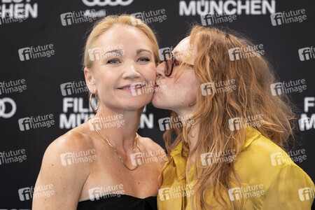 Festivaleröffnung mit Filmpremiere 'The Ballad of Wallis Island