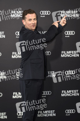 Serienpremiere 'Miss Sophie - Same Procedure as Every Year', Filmfest München 2025