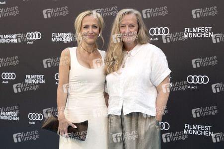 CineMerit Award für Gillian Anderson und Filmpremiere 'Der Salzpfad', Filmfest München 2025