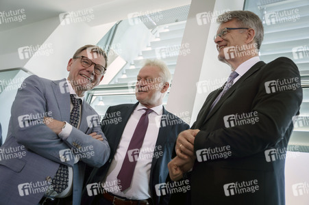 9. Sitzung des Bundeskabinetts in Berlin