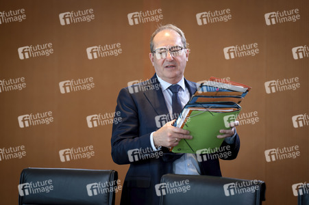 9. Sitzung des Bundeskabinetts in Berlin