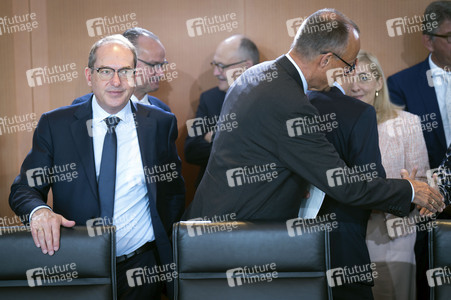 9. Sitzung des Bundeskabinetts in Berlin