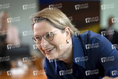 9. Sitzung des Bundeskabinetts in Berlin