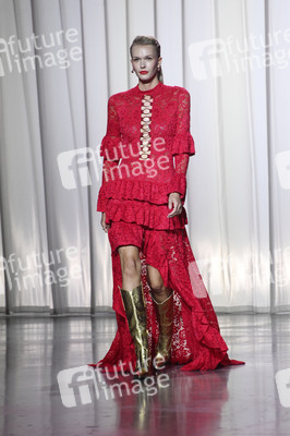 Marcel Ostertag Fashion Show auf der Berlin Fashion Week S/S 2026 in Berlin