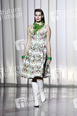 Marcel Ostertag Fashion Show auf der Berlin Fashion Week S/S 2026 in Berlin